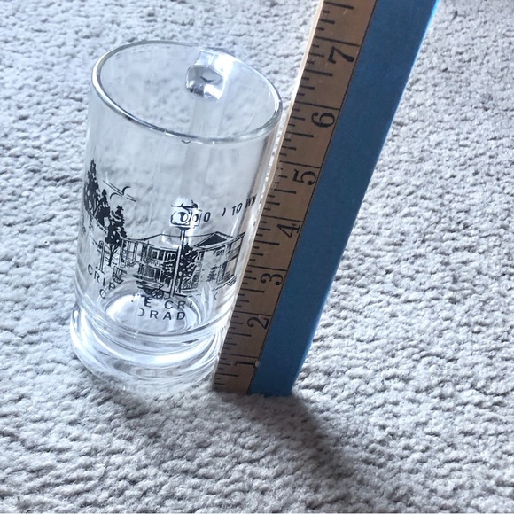 Rare Pair of Cripple Creek Colorado Glass Beer Mugs with Black Etch of Old Town - Picture 5 of 9